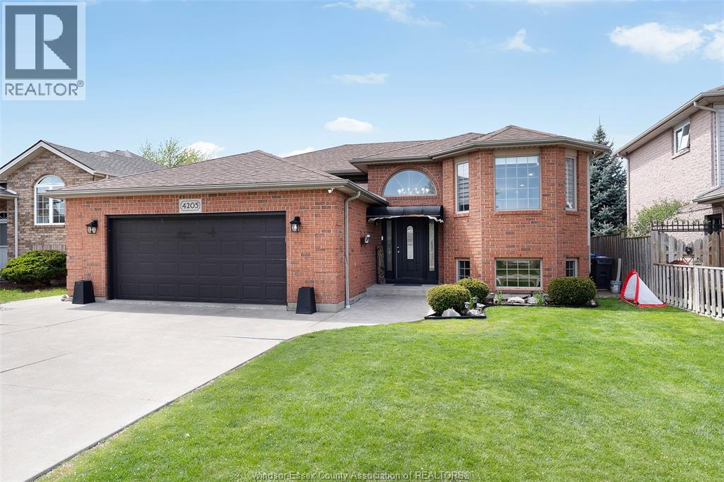 4205 BARTON CRESCENT, Windsor, Ontario, N9G2V5 — Photo 3