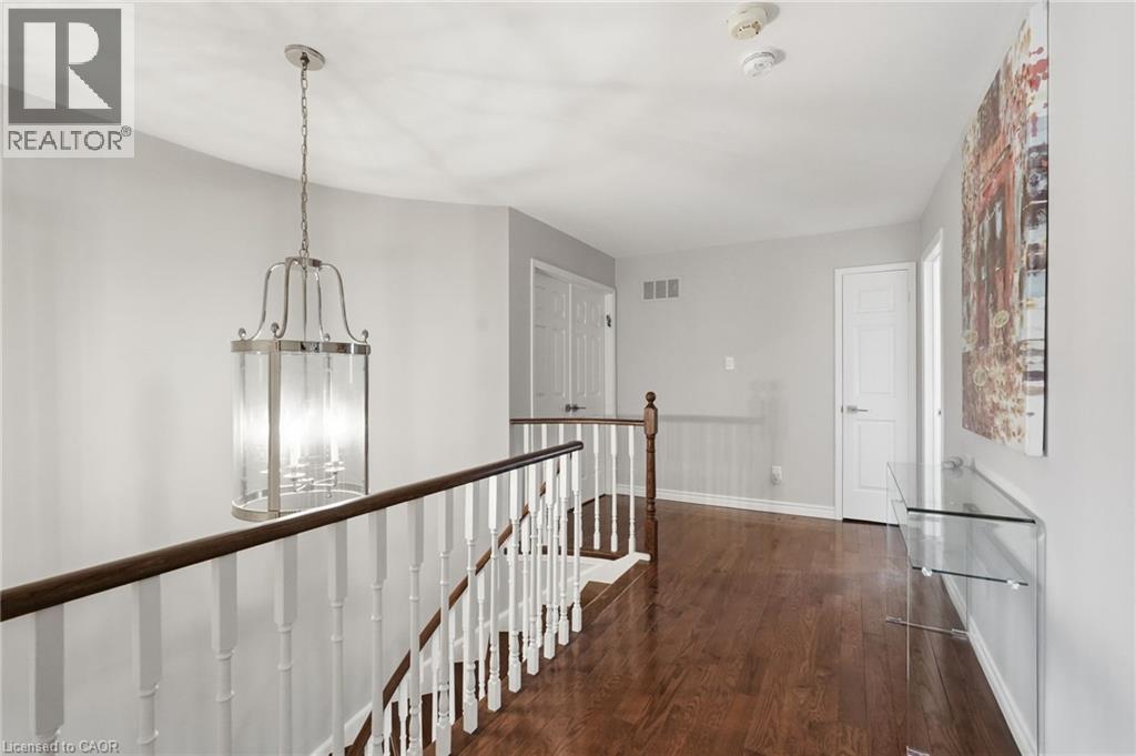 23 GOLFVIEW Crescent, Dundas, Ontario, L9H6V1 — Photo 18