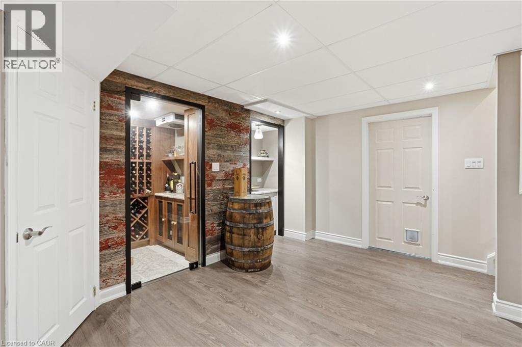 23 GOLFVIEW Crescent, Dundas, Ontario, L9H6V1 — Photo 37