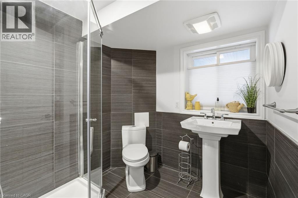 23 GOLFVIEW Crescent, Dundas, Ontario, L9H6V1 — Photo 40