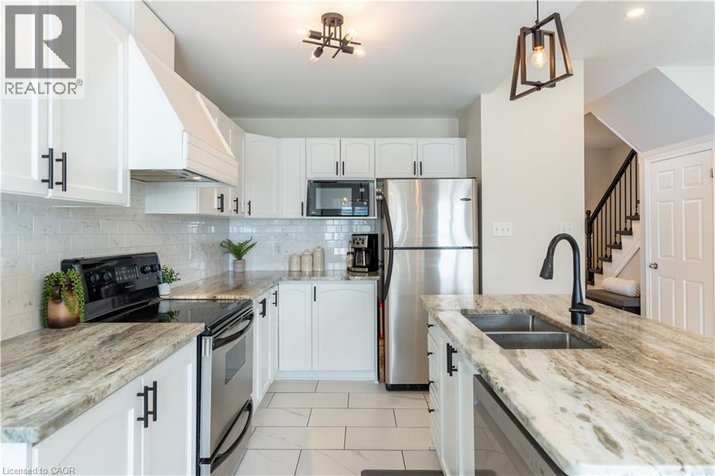 247 SOUTHBROOK Drive, Binbrook, Ontario, L0R1C0 — Photo 10