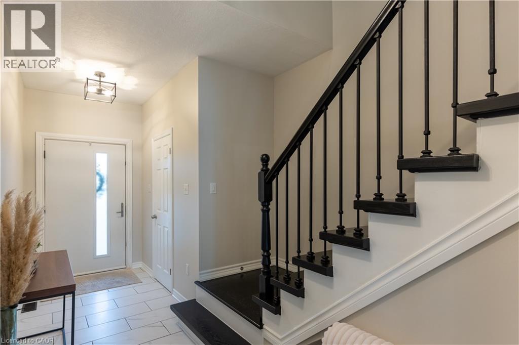 247 SOUTHBROOK Drive, Binbrook, Ontario, L0R1C0 — Photo 3