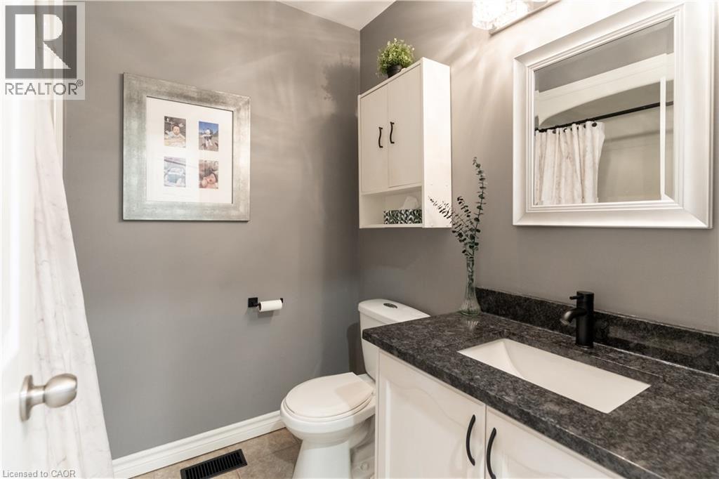 247 SOUTHBROOK Drive, Binbrook, Ontario, L0R1C0 — Photo 31