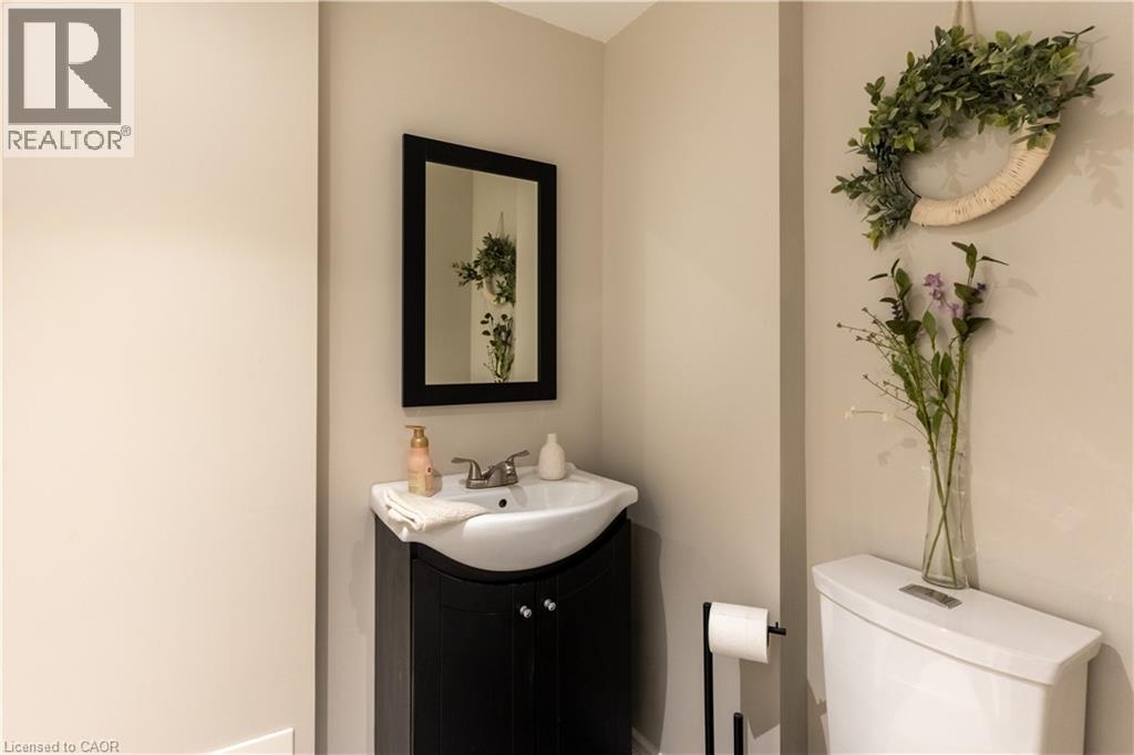 247 SOUTHBROOK Drive, Binbrook, Ontario, L0R1C0 — Photo 40