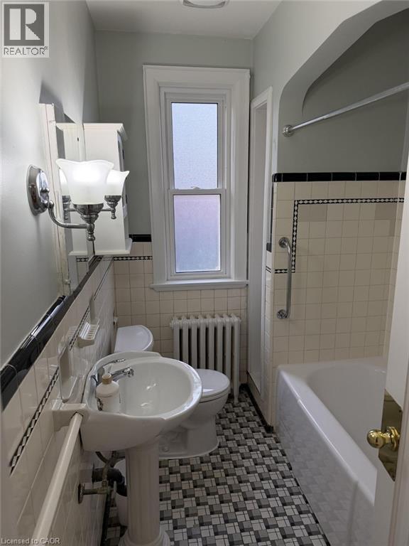 37 LOWER HORNING Road, Hamilton, Ontario, L8S3E9 — Photo 8