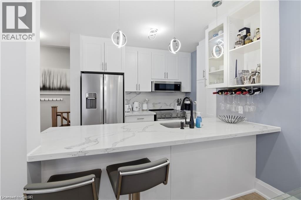 312 HUMPHREY Street, Waterdown, Ontario, L8B1W5 — Photo 10