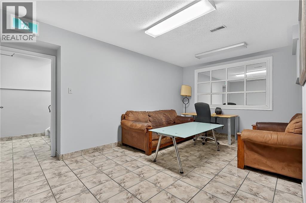 43 DUPONT Street E, Waterloo, Ontario, N2J2G8 — Photo 10