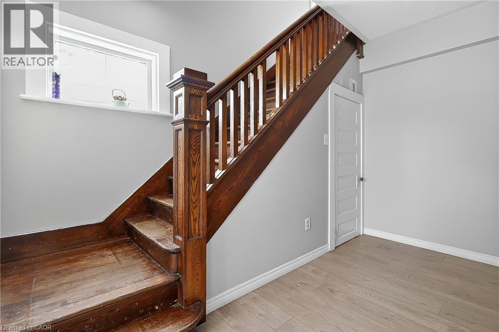 43 DUPONT Street E, Waterloo, Ontario, N2J2G8 — Photo 18