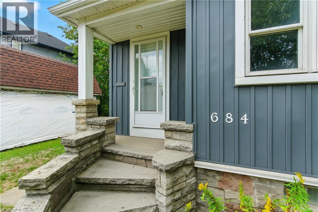 684 BEACH Boulevard, Hamilton, Ontario, L8H6Y4 — Photo 6
