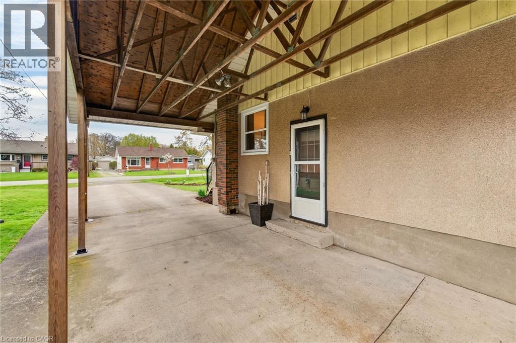 7 CORAL Drive, St. Catharines, Ontario, L2N3R4 — Photo 32