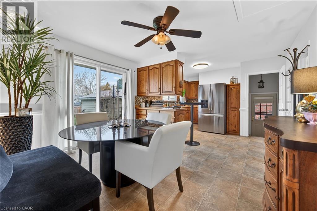 7 CORAL Drive, St. Catharines, Ontario, L2N3R4 — Photo 6