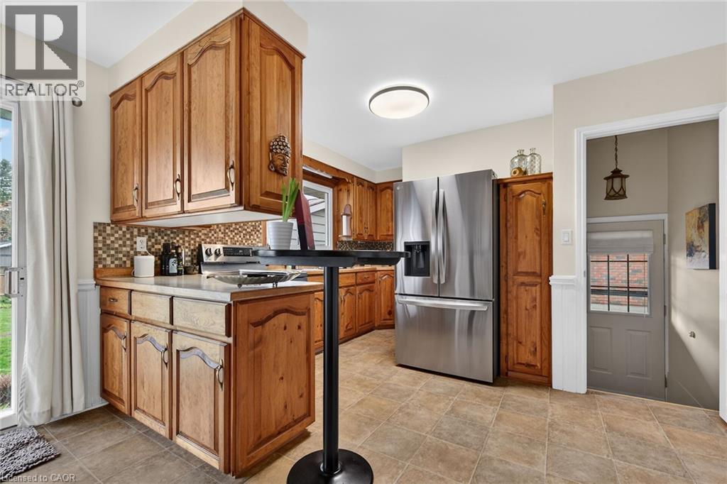 7 CORAL Drive, St. Catharines, Ontario, L2N3R4 — Photo 9