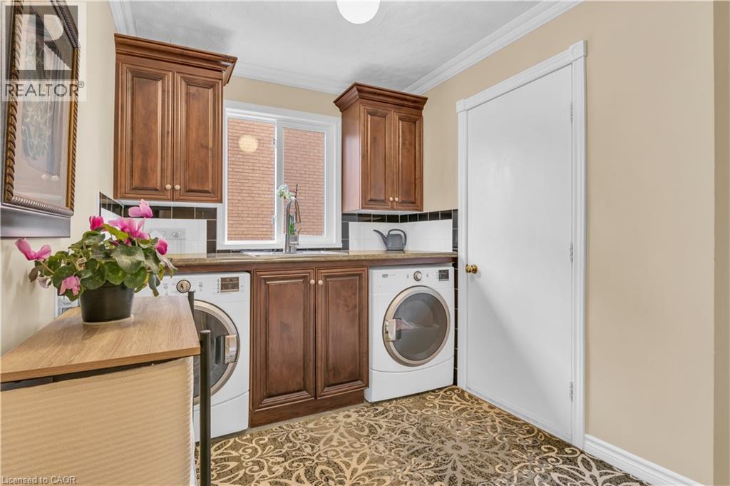 228 MICHENER Crescent, Kitchener, Ontario, N2A3V7 — Photo 35