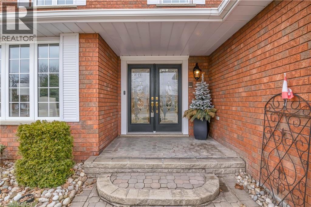 228 MICHENER Crescent, Kitchener, Ontario, N2A3V7 — Photo 4