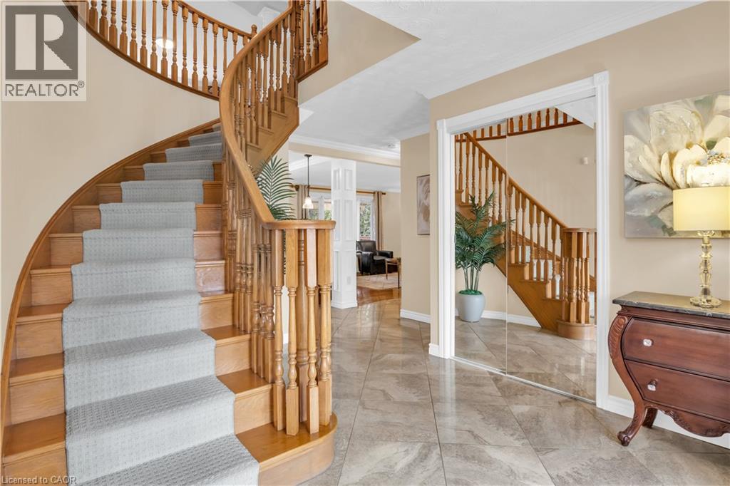 228 MICHENER Crescent, Kitchener, Ontario, N2A3V7 — Photo 5