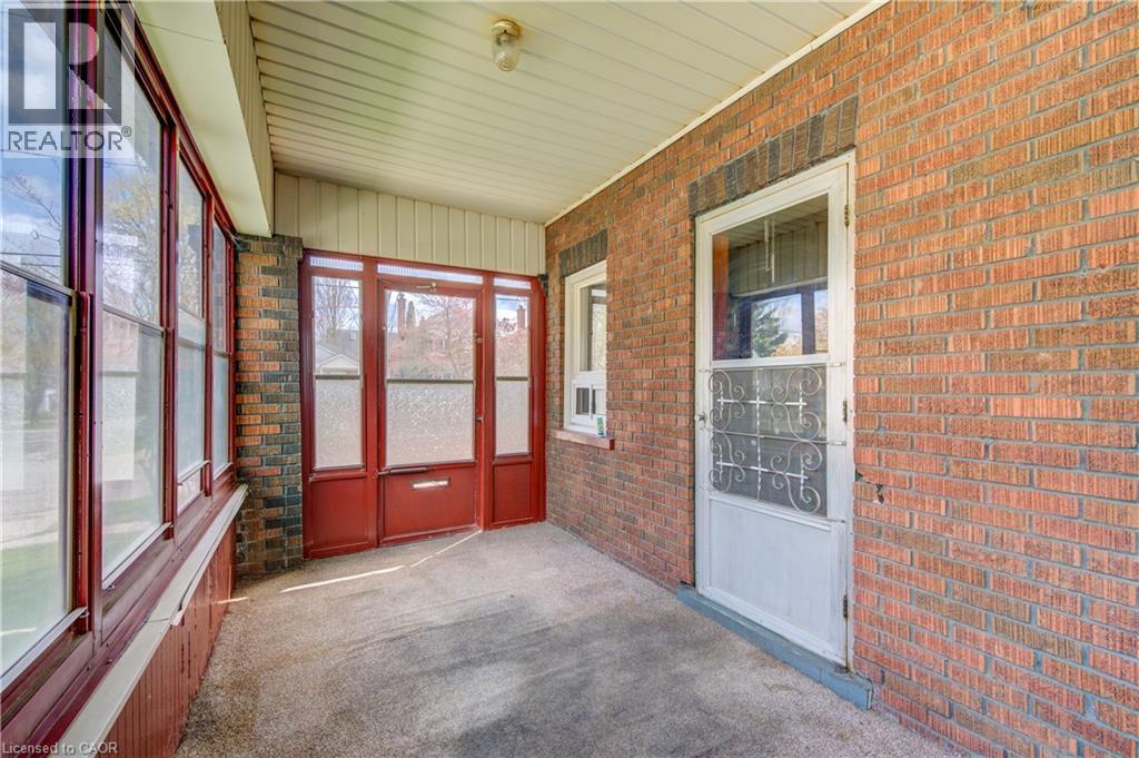 111 SIMEON Street, Kitchener, Ontario, N2H1S6 — Photo 5