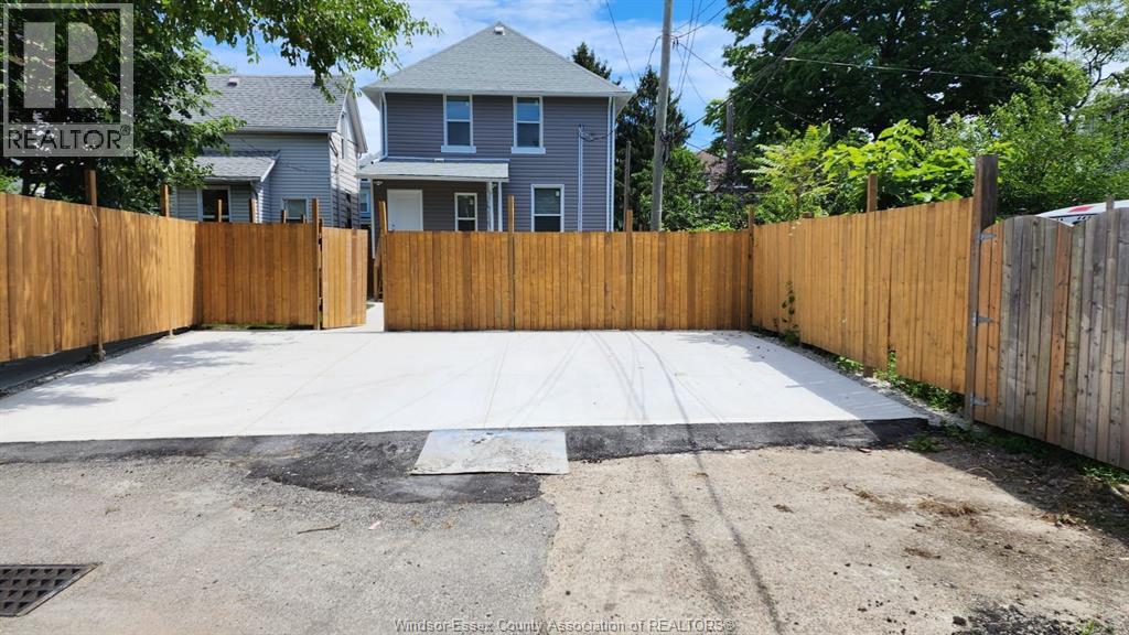 765 DOUGALL Unit# FULL BASEMENT, Windsor, Ontario, N9A4P9 — Photo 15