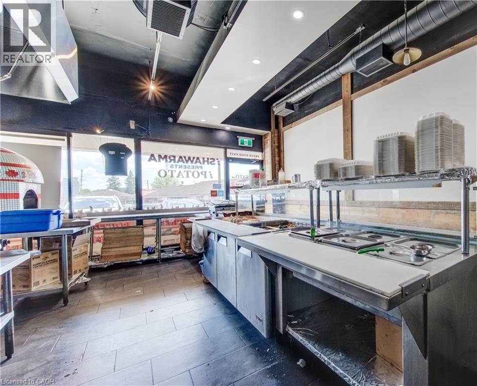 170 UNIVERSITY Avenue W Unit# 21, Waterloo, Ontario, N2L3E9 — Photo 20