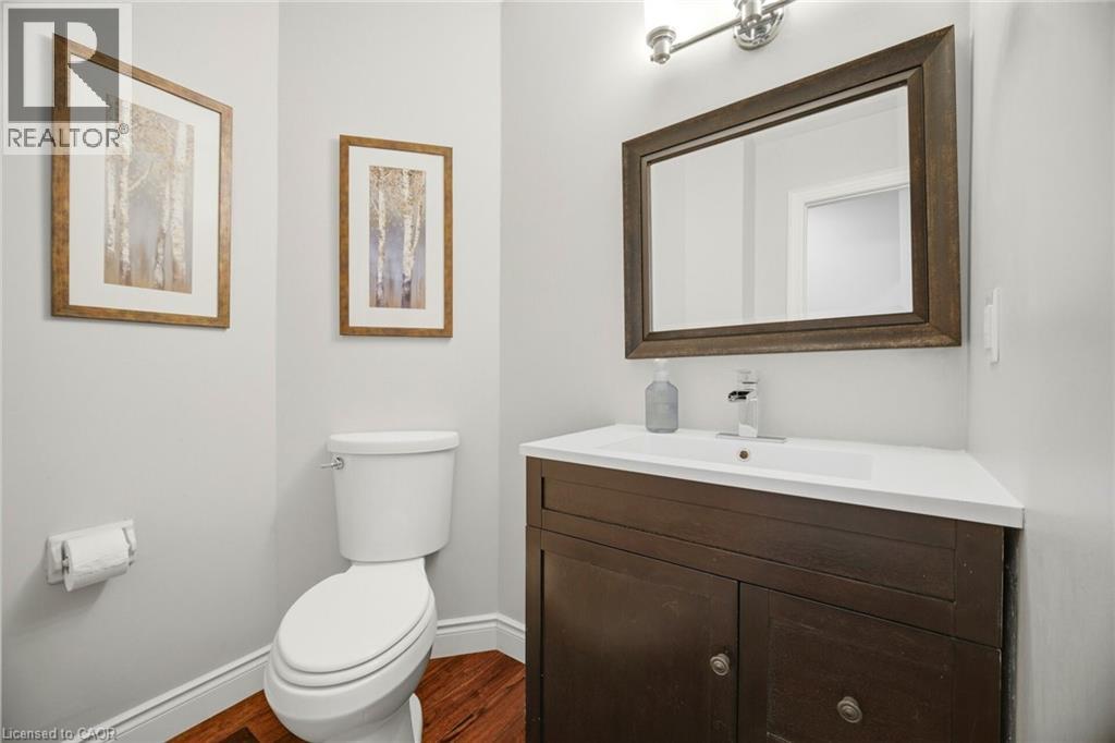 464 DELANEY Court, Burlington, Ontario, L7L5T6 — Photo 15