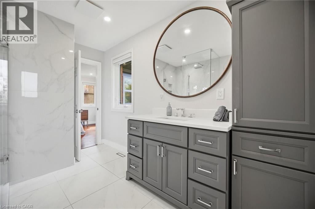 464 DELANEY Court, Burlington, Ontario, L7L5T6 — Photo 26