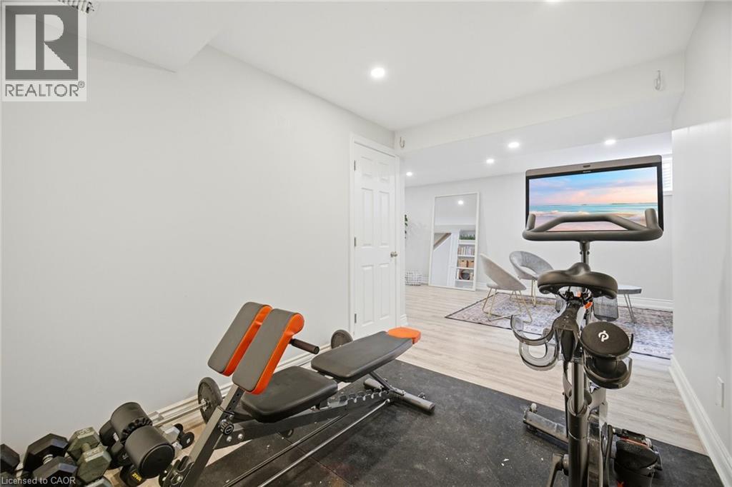 464 DELANEY Court, Burlington, Ontario, L7L5T6 — Photo 34