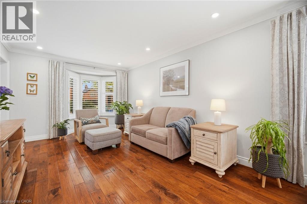 464 DELANEY Court, Burlington, Ontario, L7L5T6 — Photo 7