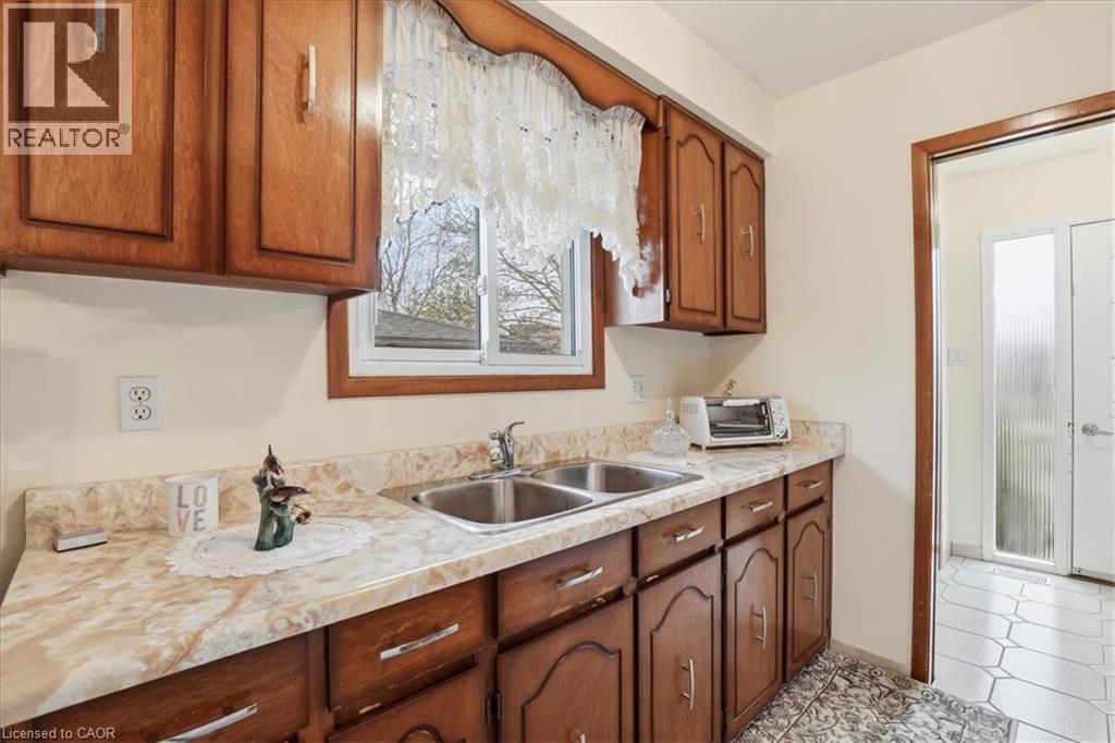 43 FAIAL Road, Cambridge, Ontario, N1R6Y1 — Photo 10