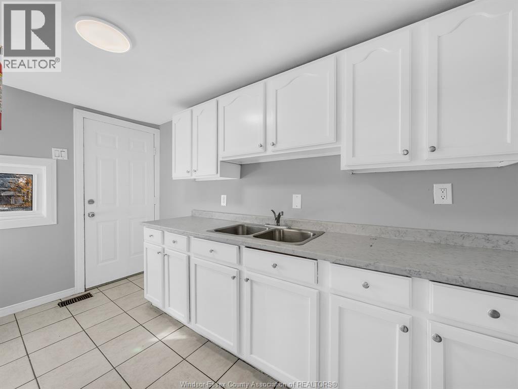 1153 UNIVERSITY AVENUE, Windsor, Ontario, N9A3A5 — Photo 24