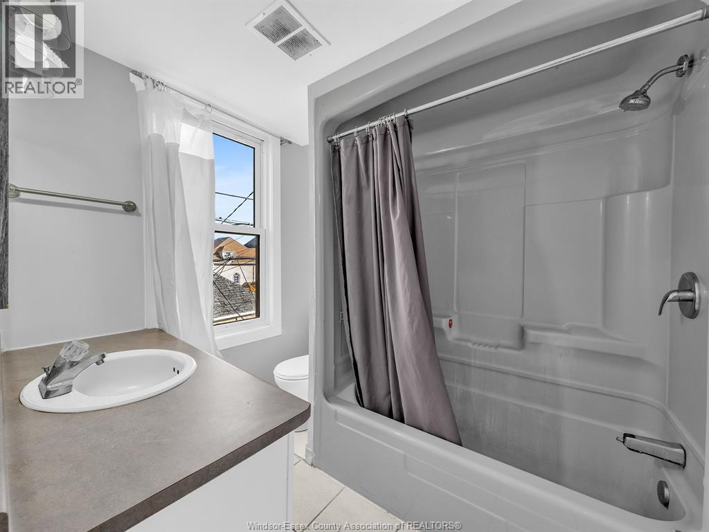 1153 UNIVERSITY AVENUE, Windsor, Ontario, N9A3A5 — Photo 32
