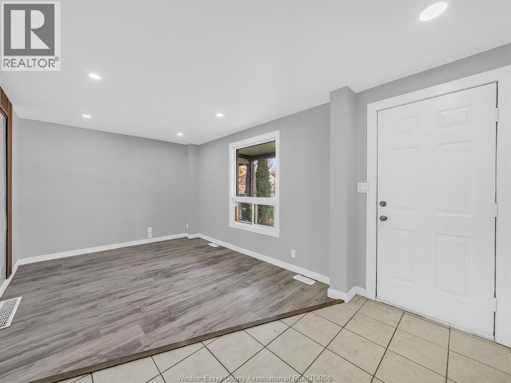 1153 UNIVERSITY AVENUE, Windsor, Ontario, N9A3A5 — Photo 5