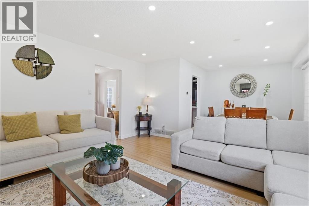 9 HOLM Street, Cambridge, Ontario, N3C3N3 — Photo 13