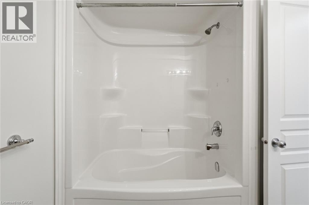 99 PANABAKER Drive Unit# 35, Ancaster, Ontario, L9G0A3 — Photo 30