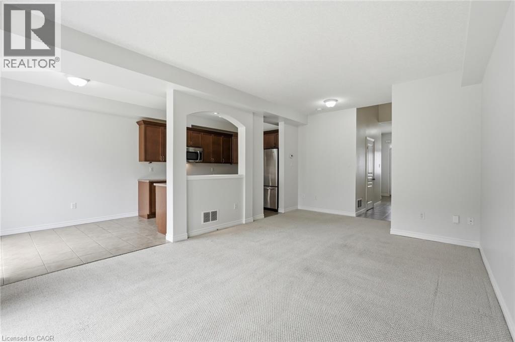 99 PANABAKER Drive Unit# 35, Ancaster, Ontario, L9G0A3 — Photo 6