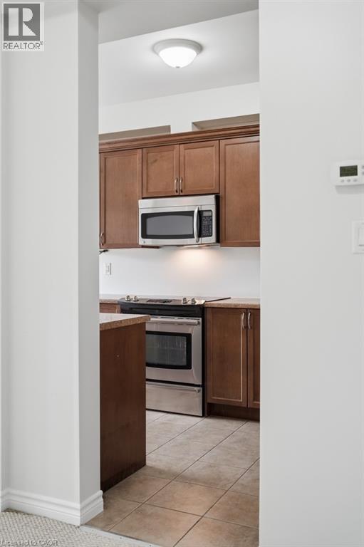 99 PANABAKER Drive Unit# 35, Ancaster, Ontario, L9G0A3 — Photo 7