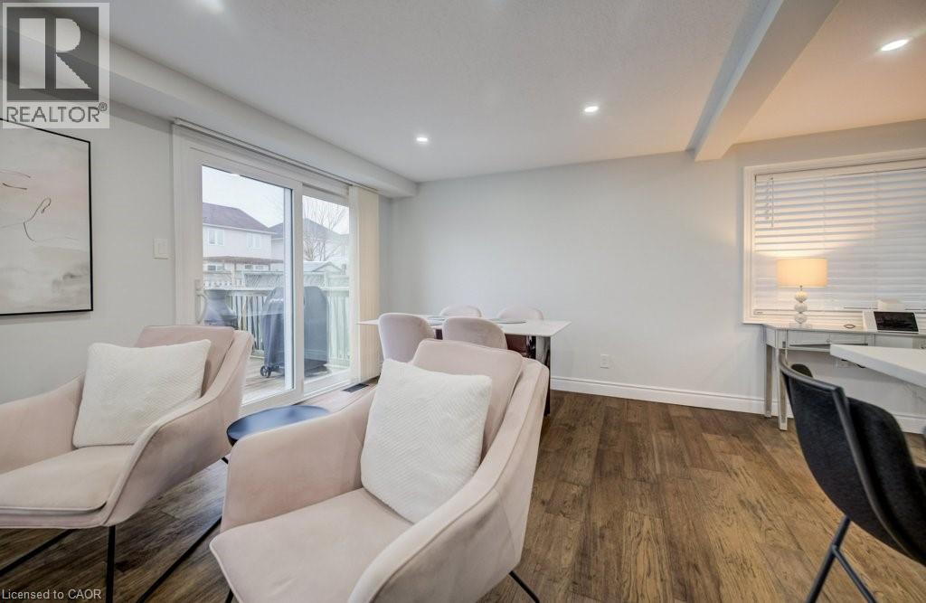 255 HIGHBROOK Crescent, Kitchener, Ontario, N2E3P6 — Photo 11