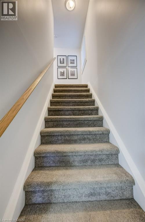 255 HIGHBROOK Crescent, Kitchener, Ontario, N2E3P6 — Photo 14