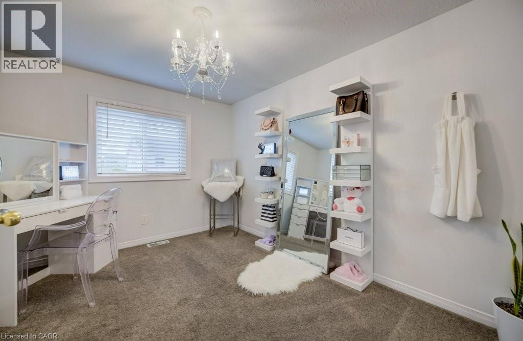255 HIGHBROOK Crescent, Kitchener, Ontario, N2E3P6 — Photo 21