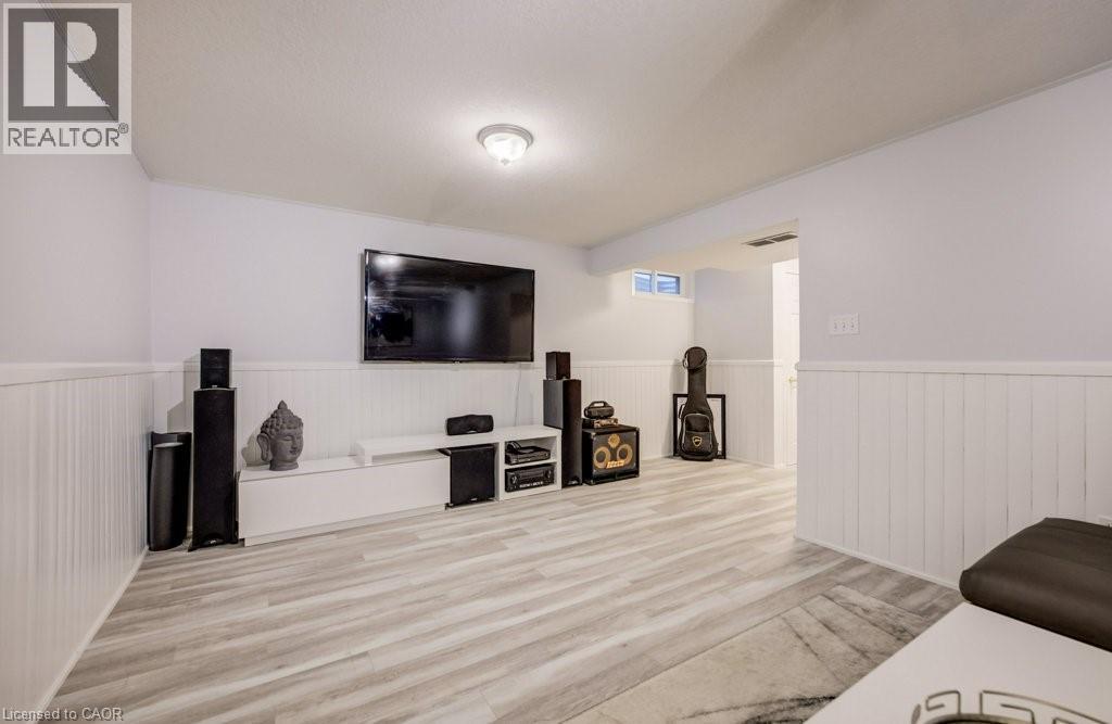 255 HIGHBROOK Crescent, Kitchener, Ontario, N2E3P6 — Photo 27
