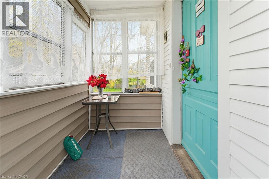111 SYDENHAM Street, Dundas, Ontario, L9H2V5 — Photo 5