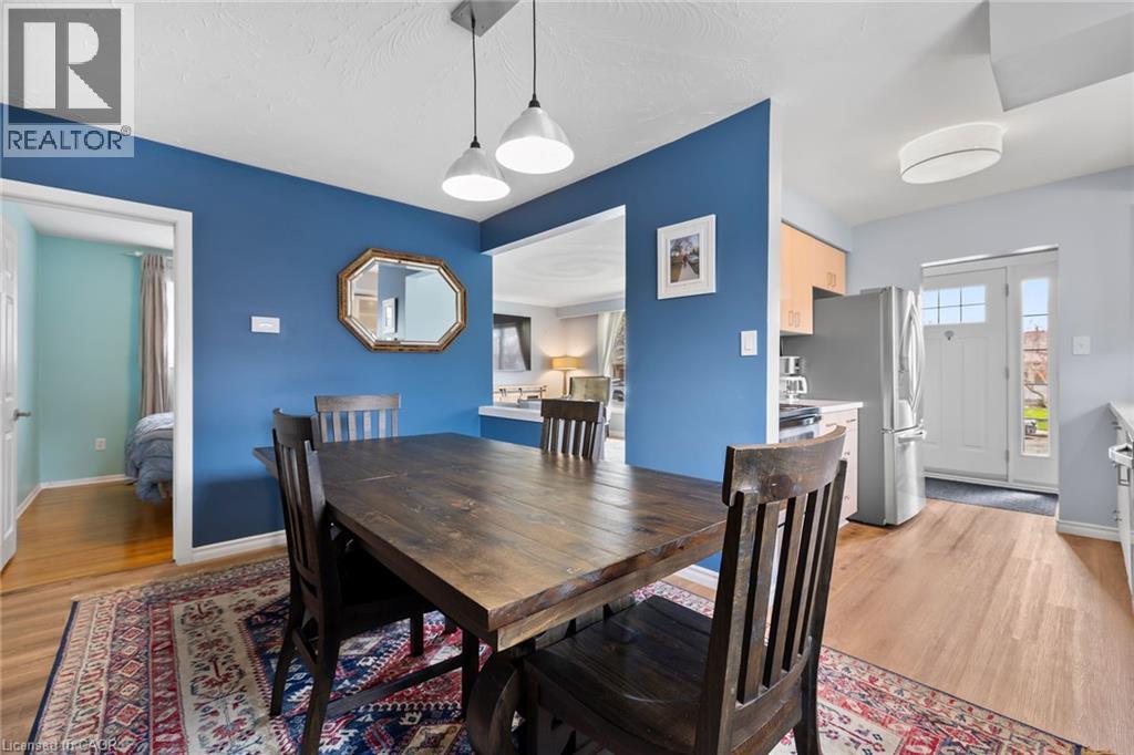 42 ATWATER Crescent, Hamilton, Ontario, L9C2E7 — Photo 12
