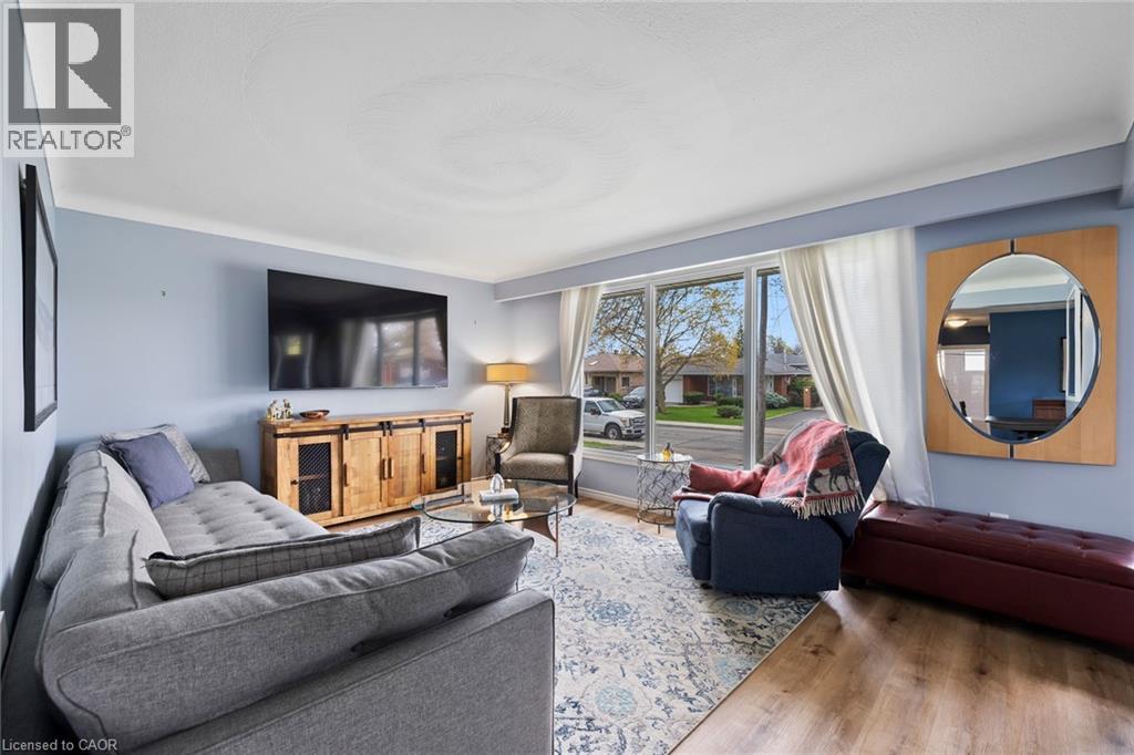 42 ATWATER Crescent, Hamilton, Ontario, L9C2E7 — Photo 17