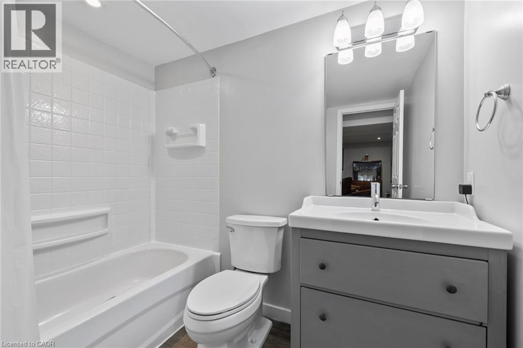 42 ATWATER Crescent, Hamilton, Ontario, L9C2E7 — Photo 36