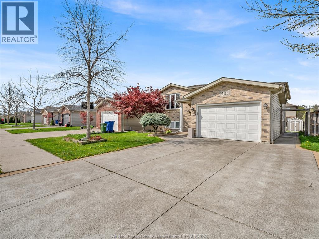 2115 EVERTS, Windsor, Ontario, N9B3X7 — Photo 2