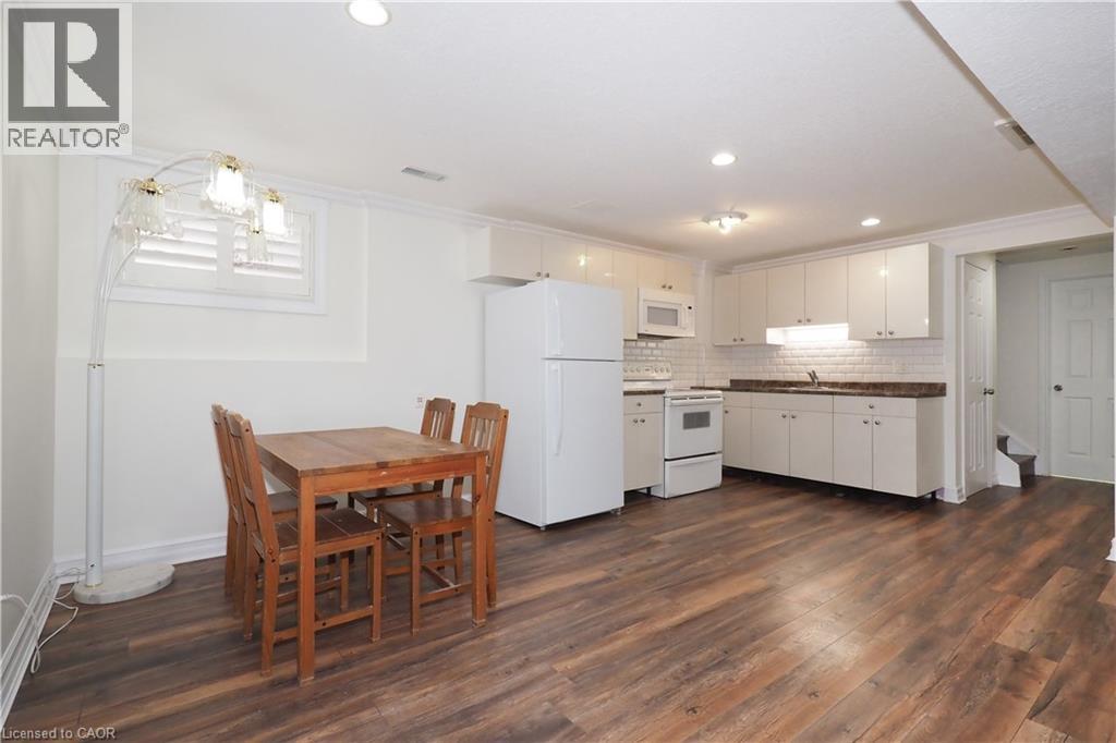67 HOLLYRIDGE Crescent, Kitchener, Ontario, N2N3L9 — Photo 13