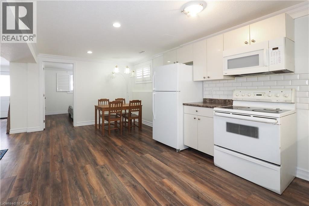 67 HOLLYRIDGE Crescent, Kitchener, Ontario, N2N3L9 — Photo 18