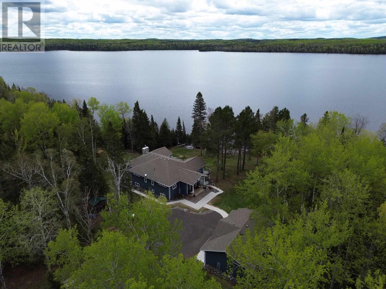 30 Barred Owl RD, Thunder Bay, Ontario, P0T2T0 — Photo 2