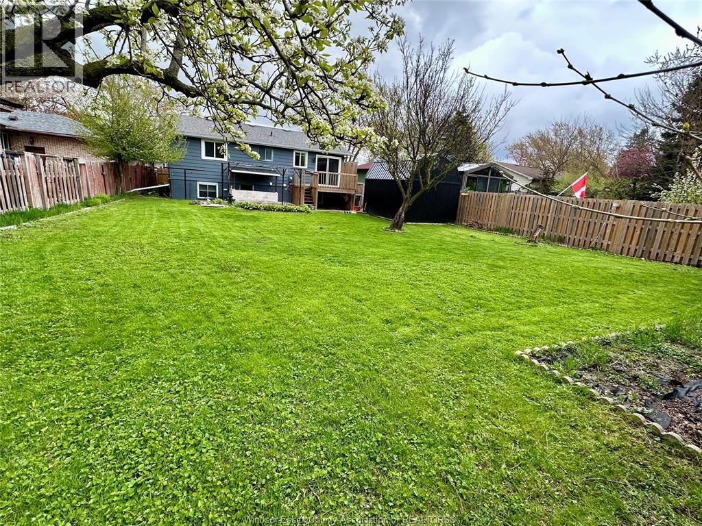 31 PLUMBROOK, Leamington, Ontario, N8H4K7 — Photo 24