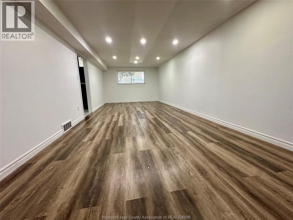 31 PLUMBROOK, Leamington, Ontario, N8H4K7 — Photo 6