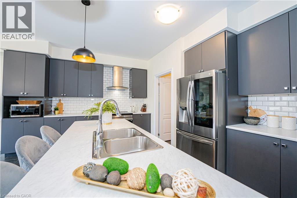 22 OAKTREE Drive, Caledonia, Ontario, N3W0E6 — Photo 16