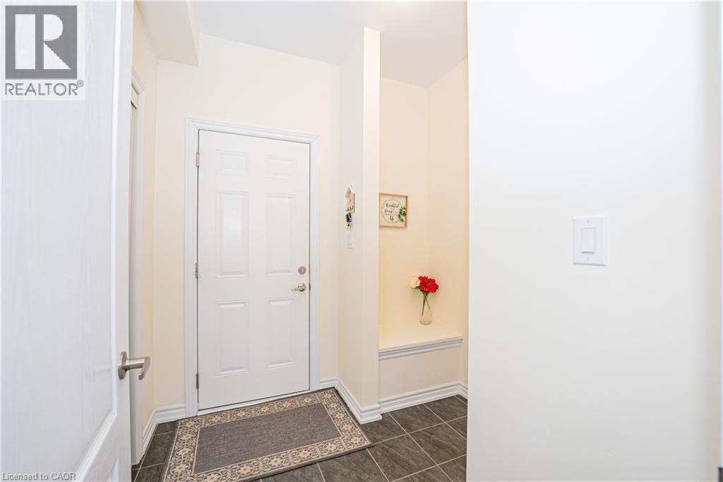 22 OAKTREE Drive, Caledonia, Ontario, N3W0E6 — Photo 17